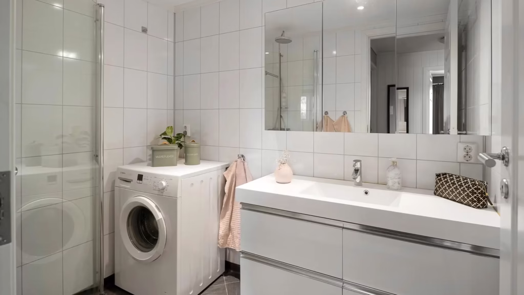 Combined bathroom and laundry renovation Sydney